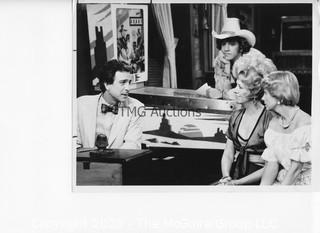 Photo: Print: Press Release: Vintage TV Show: "Flo" lot