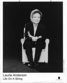 Photo: Print: Press Release: Artist: Musician: Laurie Anderson