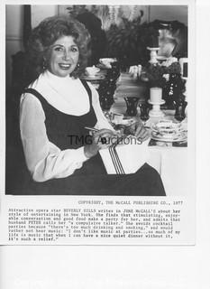 Photo: Print: Press Release: Artist: Singer: Beverly Sills