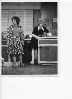 Photo: Print: Press Release: Vintage TV Show: Lucille Ball #1