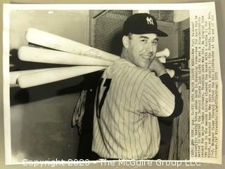 1953 AP Black & White Photo of Vic Raschi, pitcher, The New York Yankees. 