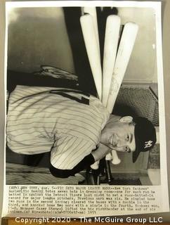 1953 AP Black & White Photo of Vic Raschi, pitcher, The New York Yankees. 