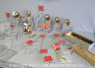 Props for circus diorama