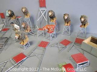 Props for circus diorama