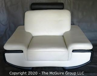 Black & White Modern Contemporary Faux Leather Arm Chair. (Description altered 7/29/20 @ 18:37 ET)