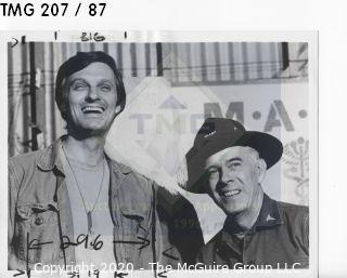 Photo: Print: Press Release: Vintage TV: Alan Alda MASH Henry Morgan