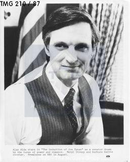 Photo: Print: Press Release: Vintage Movie: Alan Alda "Seduction..."