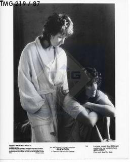 Photo: Print: Press Release: Vintage Movie: Silkwood - Cher & Streep