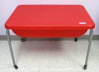 Plastic Sand Table With Lid on Casters - Room 20 Dining Room