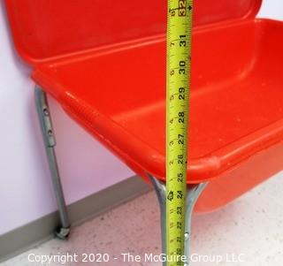 Plastic Sand Table With Lid on Casters - Room 20 Dining Room