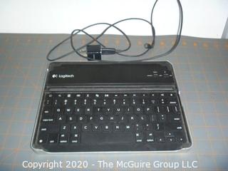 Logitech Bluetooth keyboard w/cable (used)