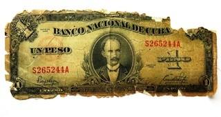 Vintage Bank Notes or Currency From Cuba 1 Peso.