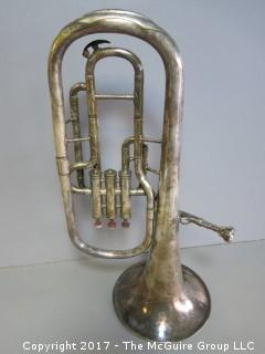 Keefer Horn with case 