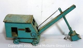 Vintage Steel Steam Shovel Toy by Structo Toys