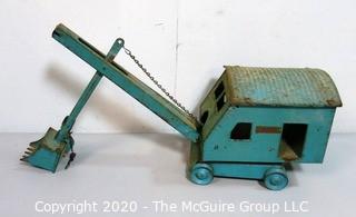 Vintage Steel Steam Shovel Toy by Structo Toys