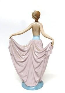 Lladro Porcelain Figurine of Woman in Pink Skirt