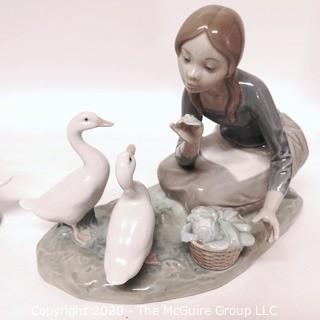 Lladro Porcelain Figurine of Goose Girl with Extra Geese