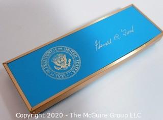 Gerald Ford White House Felt Tip Souvenir Signing Pen with Box - Political, U.S. Presidential Memorabilia