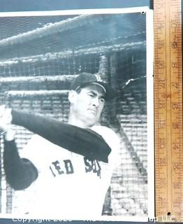 Original Black & White Photo of Ted Williams.  Baseball & Sports Memorabilia. 11 x 14" (Note: 1.5" tear on right edge)