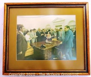 Framed Photo of White House Press Gaggle including Clifford Evans in Oval Office with President Richard Nixon.  Measures approximately 19" x 16".  US Presidential Political Memorabilia