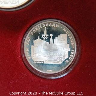 90% Solid Silver Official 1980 Moscow Olympic Coin Issue Series II Citius, in red presentation box. There are (5) 10 rouble coins and (7) 5 rouble coins

Combined weight 284 grams

Note: Presentation box is damaged
 