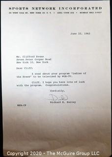 1962 Signed Congratulations Note from Richard Bailey to Clifford Evans on Sports Network Incorporated Letterhead for the Television Show "Ladies of the Press.".  Sports Baseball Memorabilia 