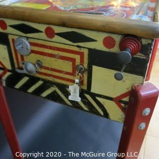 Limited Production 1956 "Harbor Lites", D. Gottlieb & Co. Electromechanical Pin Ball Machine, working condition, restored. 55"Long x 65"Tall at back x 26"Wide. Entertainment, Games