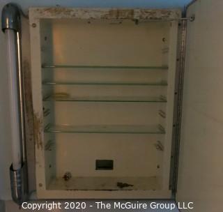 Vintage: Art Deco: Mirrored bathroom cabinet w/ fluorescent lights 23" x 24"