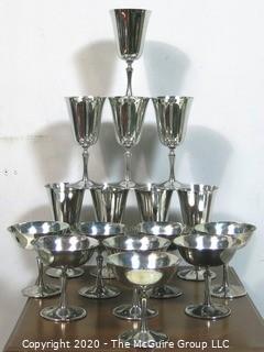 Set of 16 Silver Plated (8 Goblets & 8 Coupes) in Felt Lined Wooden Case, Marked De Uberti Italy