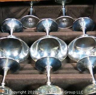 Set of 16 Silver Plated (8 Goblets & 8 Coupes) in Felt Lined Wooden Case, Marked De Uberti Italy