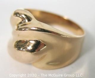 14kt Rose Gold Ring, Made in Italy. 6.7 g