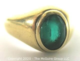 Vintage Plainville Stock Co 10 Karat Yellow Gold Ring with Green Stone 