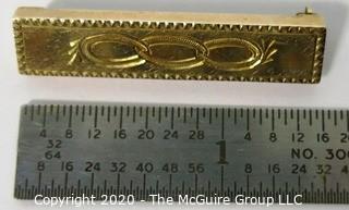 14 kt Yellow Gold Bar Brooch or Pin