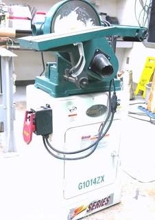 Grizzly Floor Model 1014ZX Belt Disc Sander, as is. 