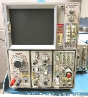 Tektronix 7603 General Purpose 100MHz Tracer Oscilloscope w/ Cart, Modules, manuals