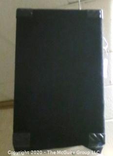 Pair of SOUNDTECH PROFESSIONAL AUDIO SPEAKERS 