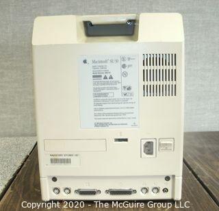 Vintage Classic Apple MAC Macintosh SE-30 CPU Computer Made in September 1991