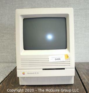 Vintage Classic Apple MAC Macintosh SE-30 CPU Computer Made in September 1991