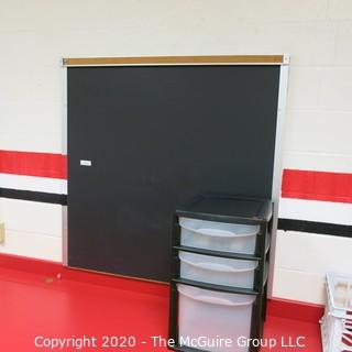 4' X 4' BLACK BOARD (BUYER TO REMOVE FROM WALL)