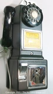 Vintage GTE Wall Mount Rotary Dial Pay Phone. 