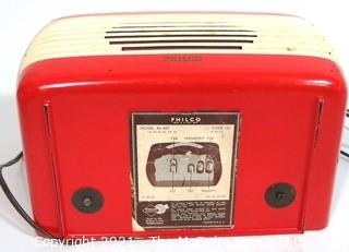 Red & White Wall Mount Art Deco Philco Cabinet Electric Radio in Working Condition.  Measures approximately 12" wide. 