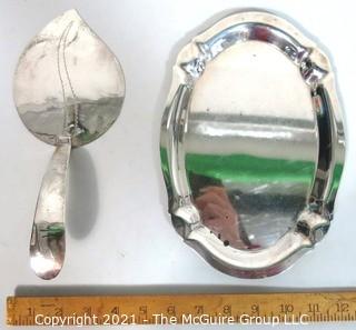 Sterling Cake Server (161g) and Undertray {Note: Description altered 2/3/21 @ 10:11am ET}