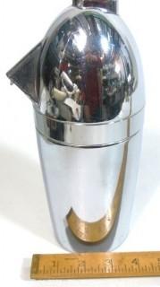 Soda King Siphon Bottle; Designed by Norman Bel Geddes; Walter Kidde Sales Co. Inc., Bloomfield, NJ