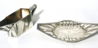 Vintage Art Deco Silver Plate Sauce Boat with Dish Made by Weidlich Bros with Geometric Design. Mark BMMTS for Britannia Metal Mounts.