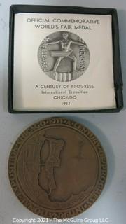 Official Commemorative 1933 World's Fair Bronze Medal: "Century of Progress"; Chicago International Exposition: Research & Industry; designed by Zettler