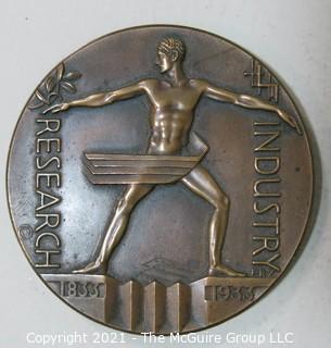 1933 Chicago Exposition Century of Progress Bronze Medal, Art Deco Design.