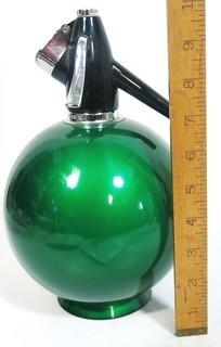 Vintage Art Deco Green Globe Master Double Capacity Soda Siphon. 