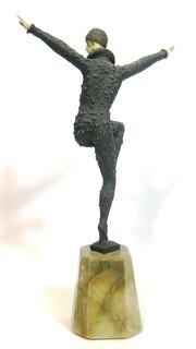 Large Art Deco D.H. Chiparus Bronze Statue Dancing Figurine Kapurthala. Measures approximately 12 1/2"Tall