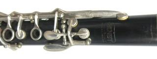 Vintage Bundy Wood Paris Clarinet in Hard Case. {Note: Description Altered 2/1/21 @ 5:30pm ET}