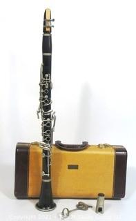 Vintage Bundy Wood Paris Clarinet in Hard Case. {Note: Description Altered 2/1/21 @ 5:30pm ET}